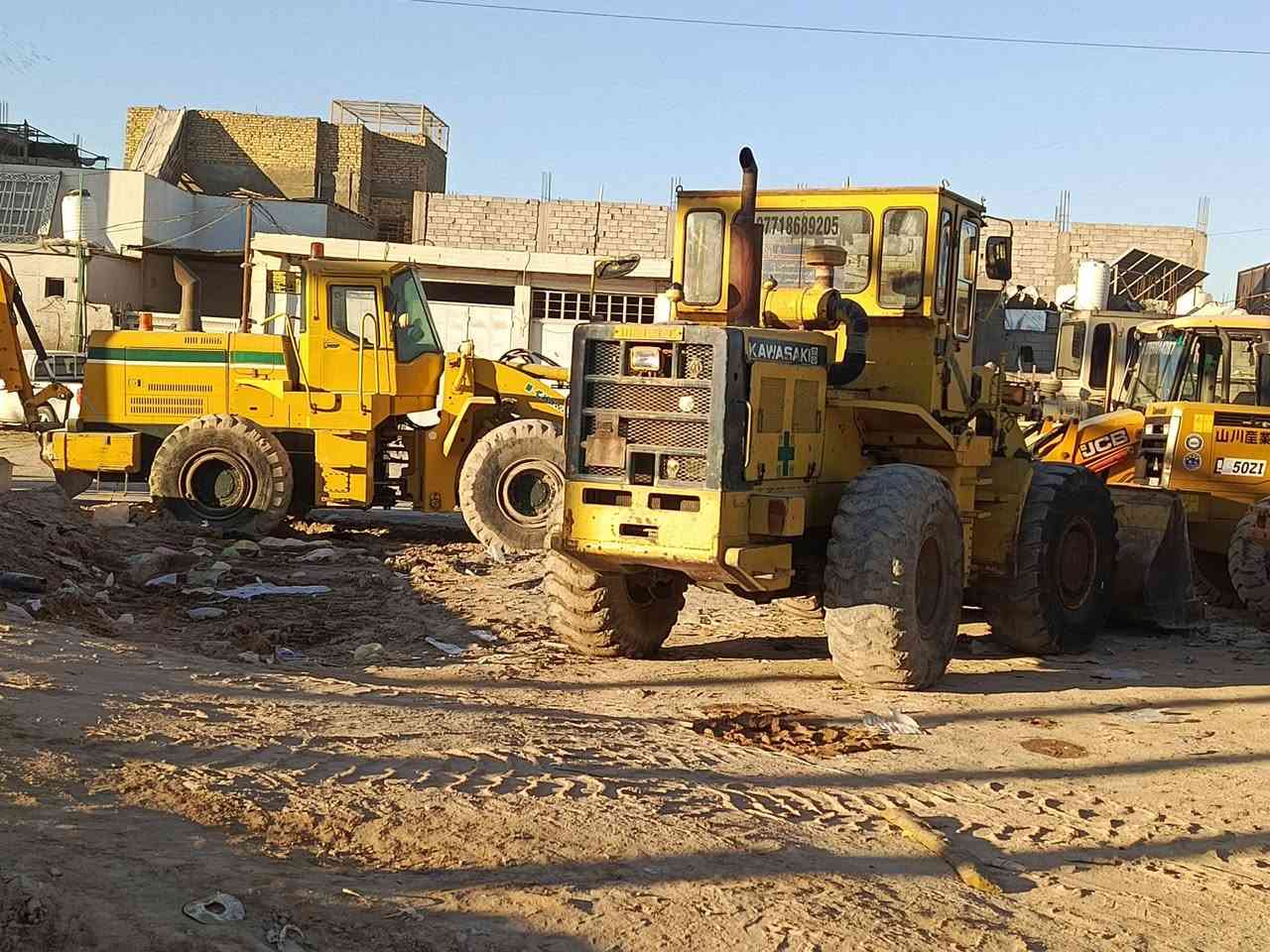 ماشاء الله ،،،
السلام عليكم 
شفل گاوسكي حجم70للبيع 
رقم بصره ألماني مداور ثاني يوم 
موديل 75
مكينه بي 102
شفل جاهز للعمل ماناقص برغي دفع رفع خير من الله 
مكاني نجف گوفه 
للاستفسار ***********
