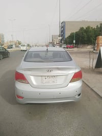 االسلام عليكم للبيع اكسنت خليجي موديل 2016 مكينة 1600 دبل قطرة ظربتها ...