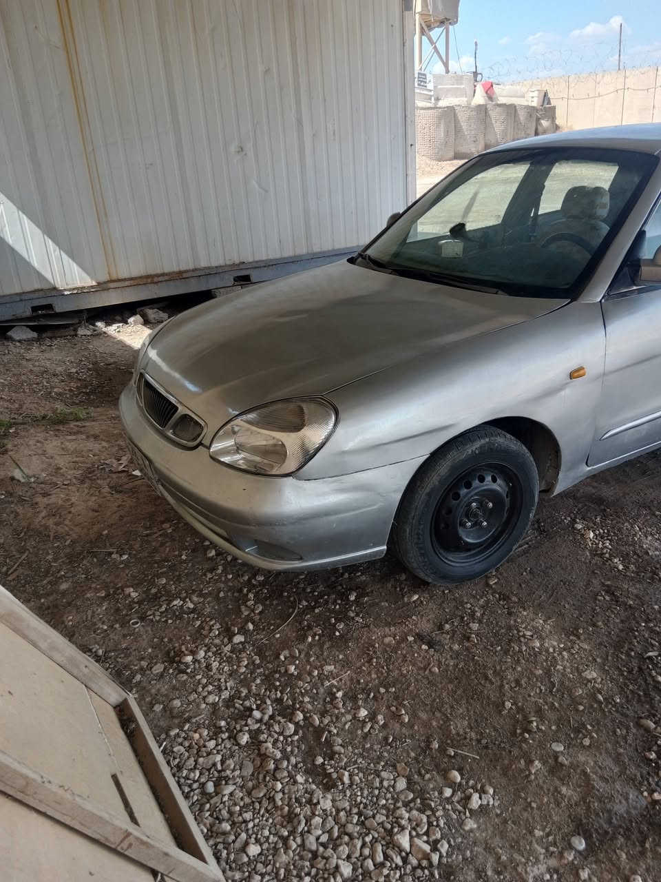 السلام عليكم دايو نوبرا موديل 2000 السعر 45 وبيها مجال بيع ومراوس حسب القلاعه سياره جديده تبريد شغال حداديه حلوه تخم تاير عنوان النجف الرضاويه ***********
