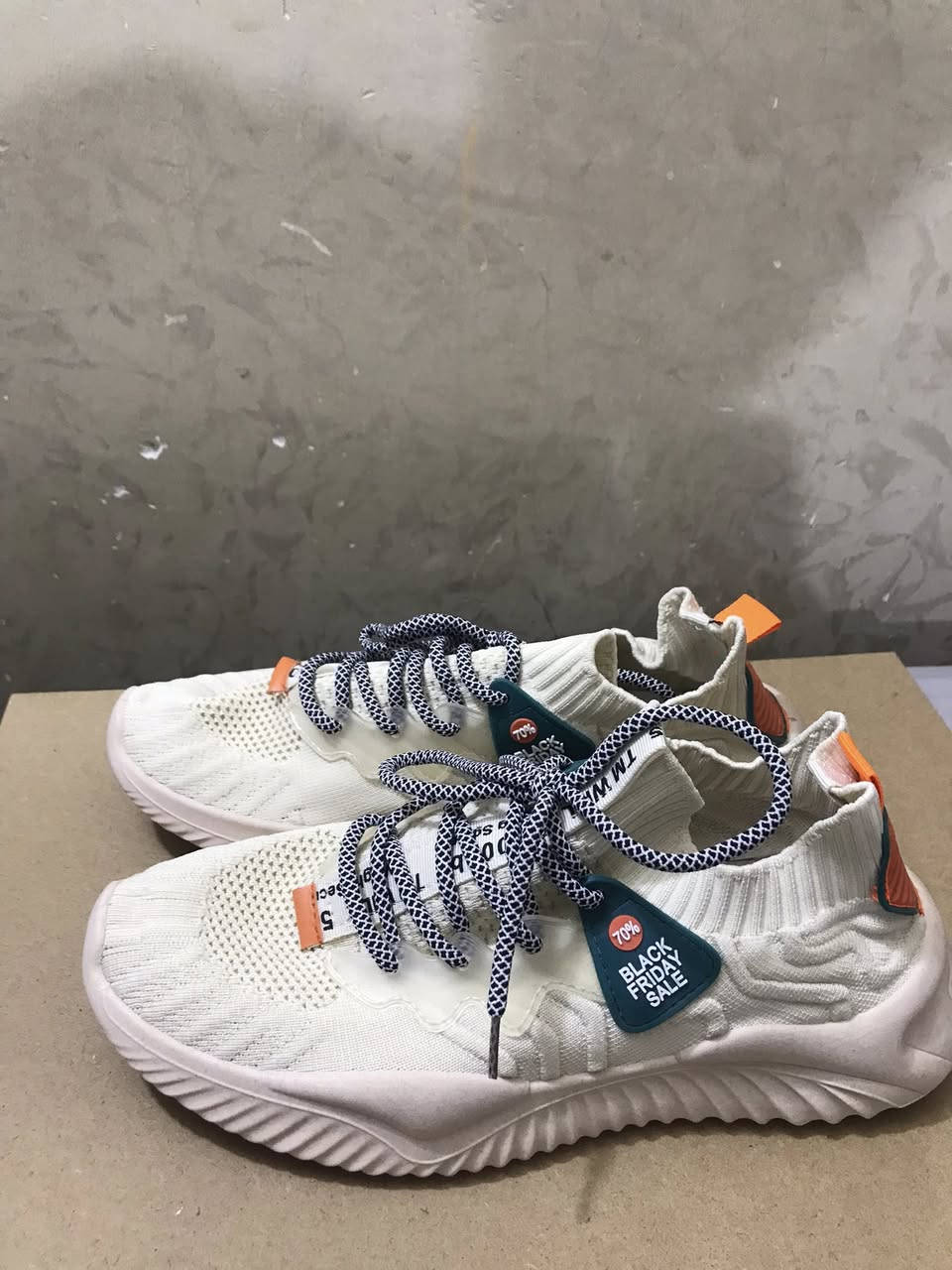 حذائين ثنينهم ب٣٠ الف قياس ٤٢


**إذا كنت صاحب هذا الإعلان وتريد حذفه لأي سبب، رجاءا أرسل رسالة إلى الدعم الفني**