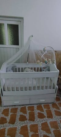 سرير أطفال • بنسلاوة أربيل • رخيص