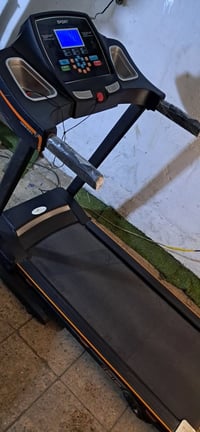 جهاز جري • سبورت • نظيف جدا