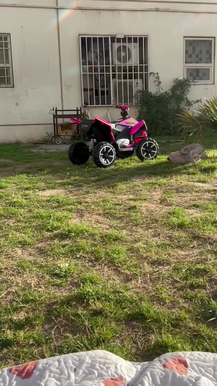 السعر ١٦٥ قفل 
الجديدة ب٢٠٠ واللة 
استعمال بالزايد اسبوع 
عالفحص 
الملحقات 
شاحنة 
وريمونت 
تشتغل عن بعد وسياقه تصعد بيه 
بلوتوث 
نظام تارجح 
اضاءة خلفي امامي 
0772233094
مكاني بسماية


**إذا كنت صاحب هذا الإعلان وتريد حذفه لأي سبب، رجاءا أرسل رسالة إلى الدعم الفني**