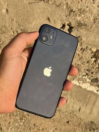 آيفون XR • ذاكرة ٦٤ • فلاش مفصوخ