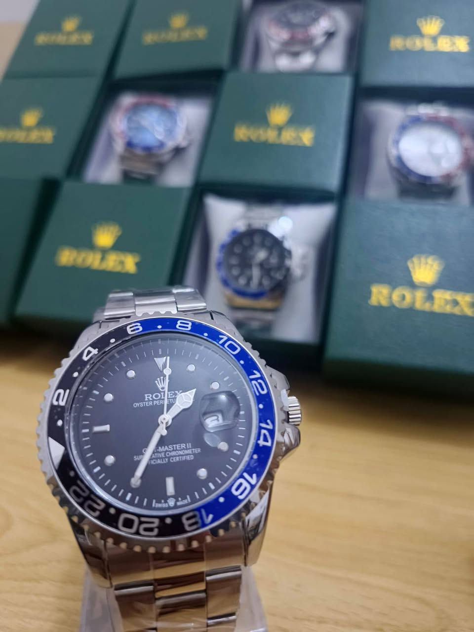 ساعات رولكس جملة جملة
ساعات رولكس (ببسي باللونين ــ  باتمان ــ كولا)

دبل قفل القفل مختم بشعار الماركة التاج البارز

كل ساعة تأتي مع علبة رولكس كارتونية صغيرة 

اقل طلب درزن 

الدرزن 12 ساعة مع علبهن الصغيرة 

سعر الدرزن 84 الف دينار عراقي فقط
يعني سعر القطعة بالجملة ب 7000 دينار عراقي فقط

التوصيل 5 الف دينار عراقي 

التوصيل مجاني للي ياخذ اكثر من درزن


**إذا كنت صاحب هذا الإعلان وتريد حذفه لأي سبب، رجاءا أرسل رسالة إلى الدعم الفني**