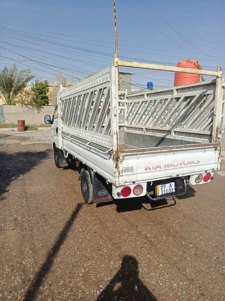 السلام عليكم
كيا حمل 2016 بأسمي 

كير و محرك خير من الله 

مشروع وطني 

تحويل ثاني يوم 

السعر 120 و بيها مجال 

مكان السياره بغداد قرب بسمايه

***********

***********
