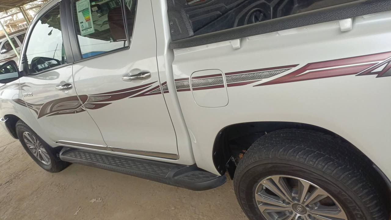 سلام عليكم 
بيك اب للبيع 
فور ويل 
سعودي اوتوماتيك 
موديل 2025
ماشيه 29الف 
كفاله 
رقم قادسيه 
السعر 377
‏‪***********‬‏
