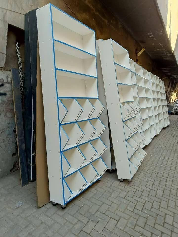 سلام عليكم متاح رفوف كرزات وعدل عددهن اربعة ارتفاع 2ونص لعرض 100 مكاني بغداد فلكت حي نصر


**إذا كنت صاحب هذا الإعلان وتريد حذفه لأي سبب، رجاءا أرسل رسالة إلى الدعم الفني**