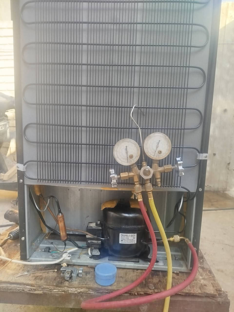 تصليح كافة أجهزة التبريد ***********
