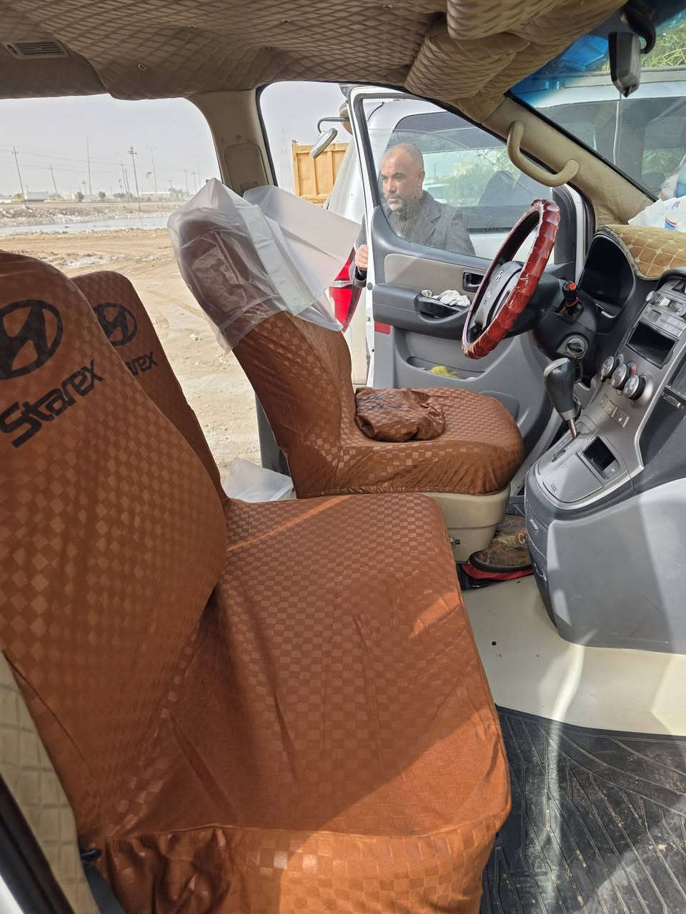 اللهم صل على محمد وال محمد 
يتوفر خام كشن استاركس بكافت اللوان 
العنون ناصريه قلعه سكر ***********
