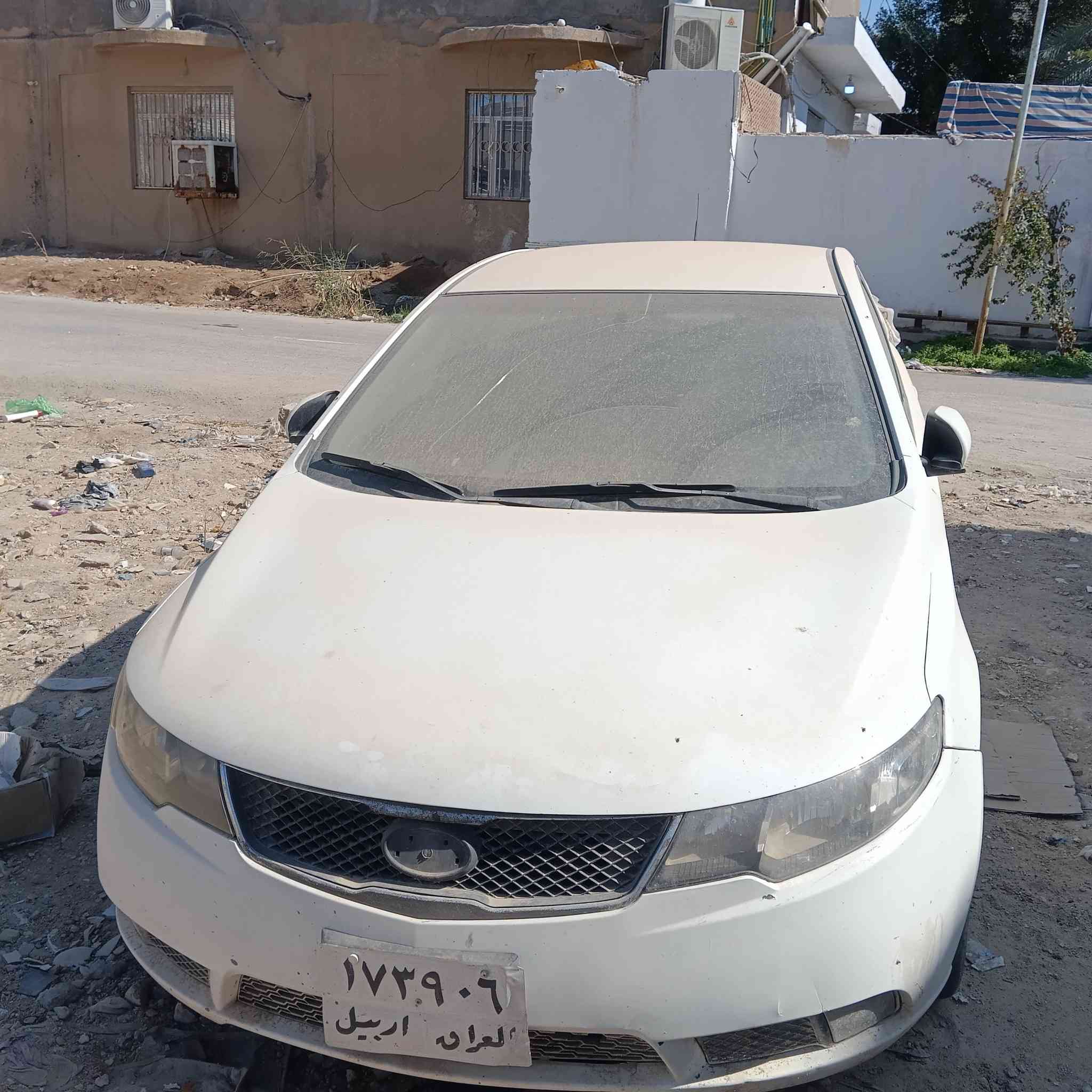 السلام عليكم سياره للبيع كيه سيراتو 2011وارد خليجي
السياره تنباع واقع حال محرك كايم 
ورقم اربيل قديم السعر 70معه المجال
***********
