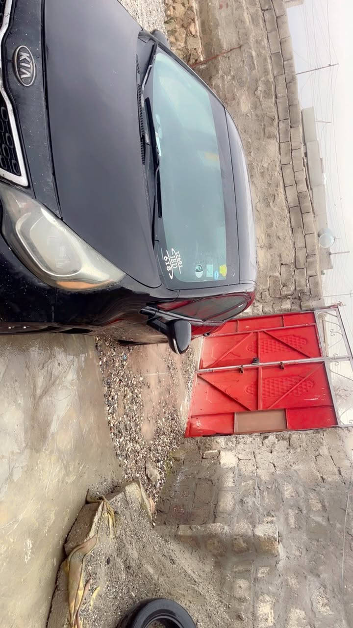 إسلام عليكم
كيا ريو موديل 2014
صبغ صفحه بدون دواخل
رقم أربيل بسمي 
محرك وكير شرط 
سعر 77وبيها مجال 
ترهم مراواس حسب القناعه
للاستفسار ***********واتساب
