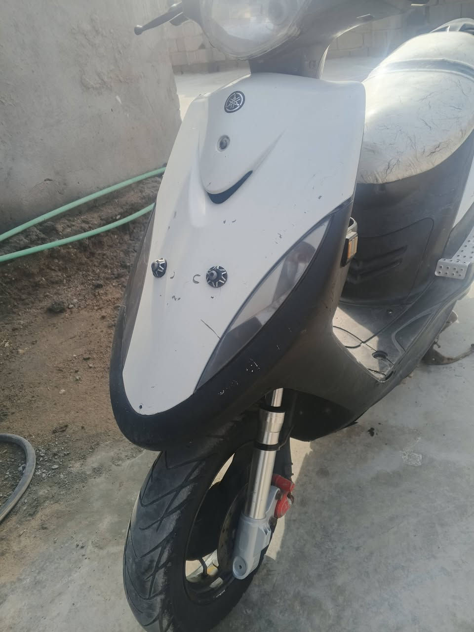 ماكس عدله للبيع
مفتوحه مرتين 
مبدله كابريته 
نضيفه شوفت عينكم 
سعر 450الف وبيه مجال لشرايي 
مكان البصره الهارثه مفرق سيد طاهر عمود 252
الرقم موبايل ***********
