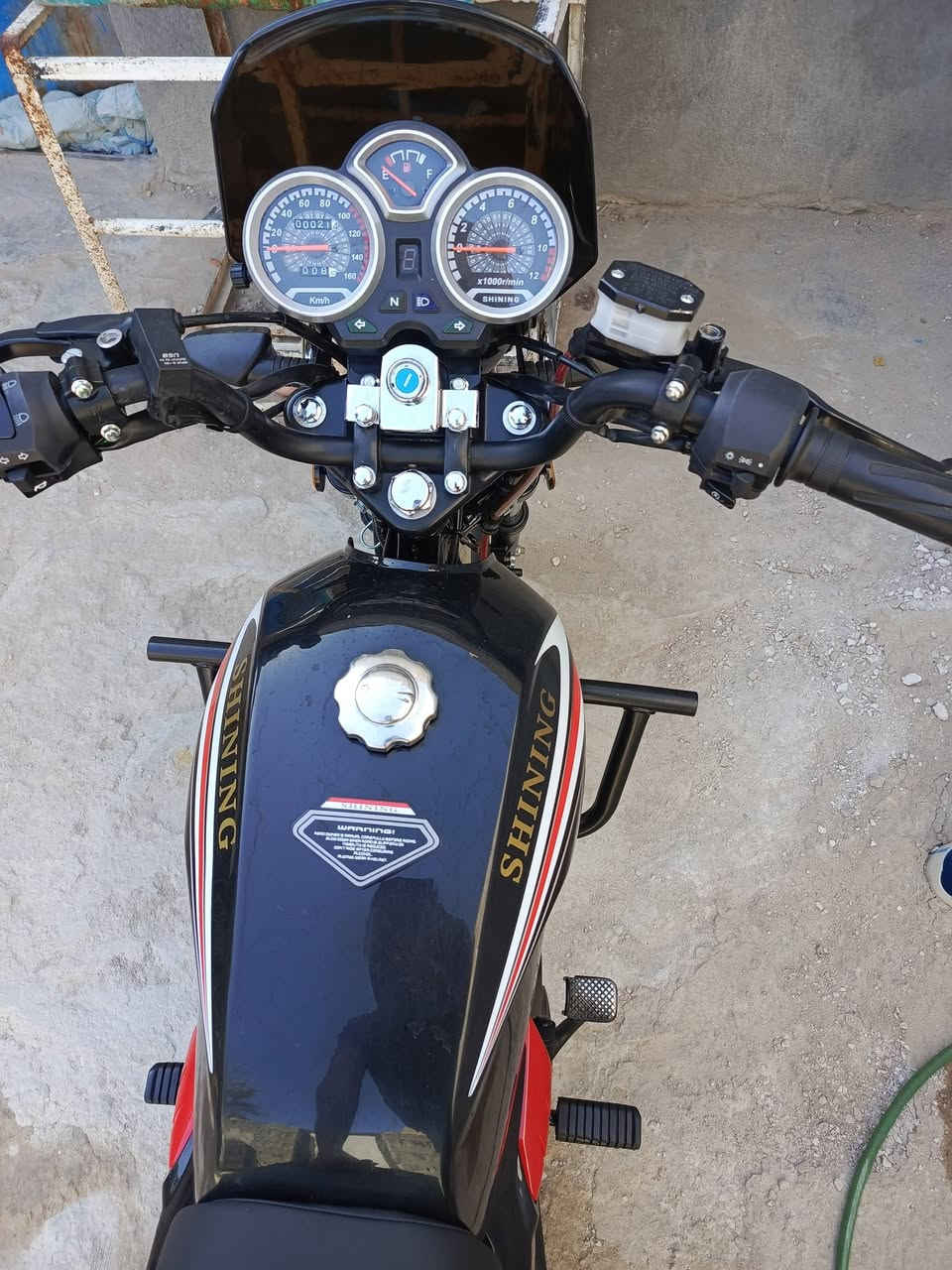 السلام عليكم للبيع شاينك موديل 23 صارلهة 4 اشهر من طلعتهة من الوكيل اوراق اصولي وصل معرض بسمي دراجة جديدة كلش ماماشية شي كلش قليل اتفيلس ما مفيلسة كفالة عامة رايدهة 1250 مكاني كربلاأ حولي مستشفى الكفيل خاص ممتواجد ***********
