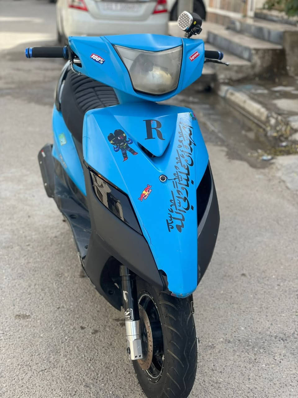 السلام عليكم دراجه ثعلب لون ازرق فاتح دراجه كامله مكمله مابيها اي نقص مكينه بلاديه  شلعه ومعدل تشك الكاع  كفرات بلاديه ختم واحد بيها تزويد خارجي ويلكب رياضي أمامي وخلفي
ودبل أمامي رياضي ويدات سكليتر وسماعه وجاملغ جي تي ار و تغليف كشن طبي شغاله سلف هندر مكينه ناعمه  السعر 550 وبيها مجال للطيبين مكاني بغداد الحريه الرقم ***********
