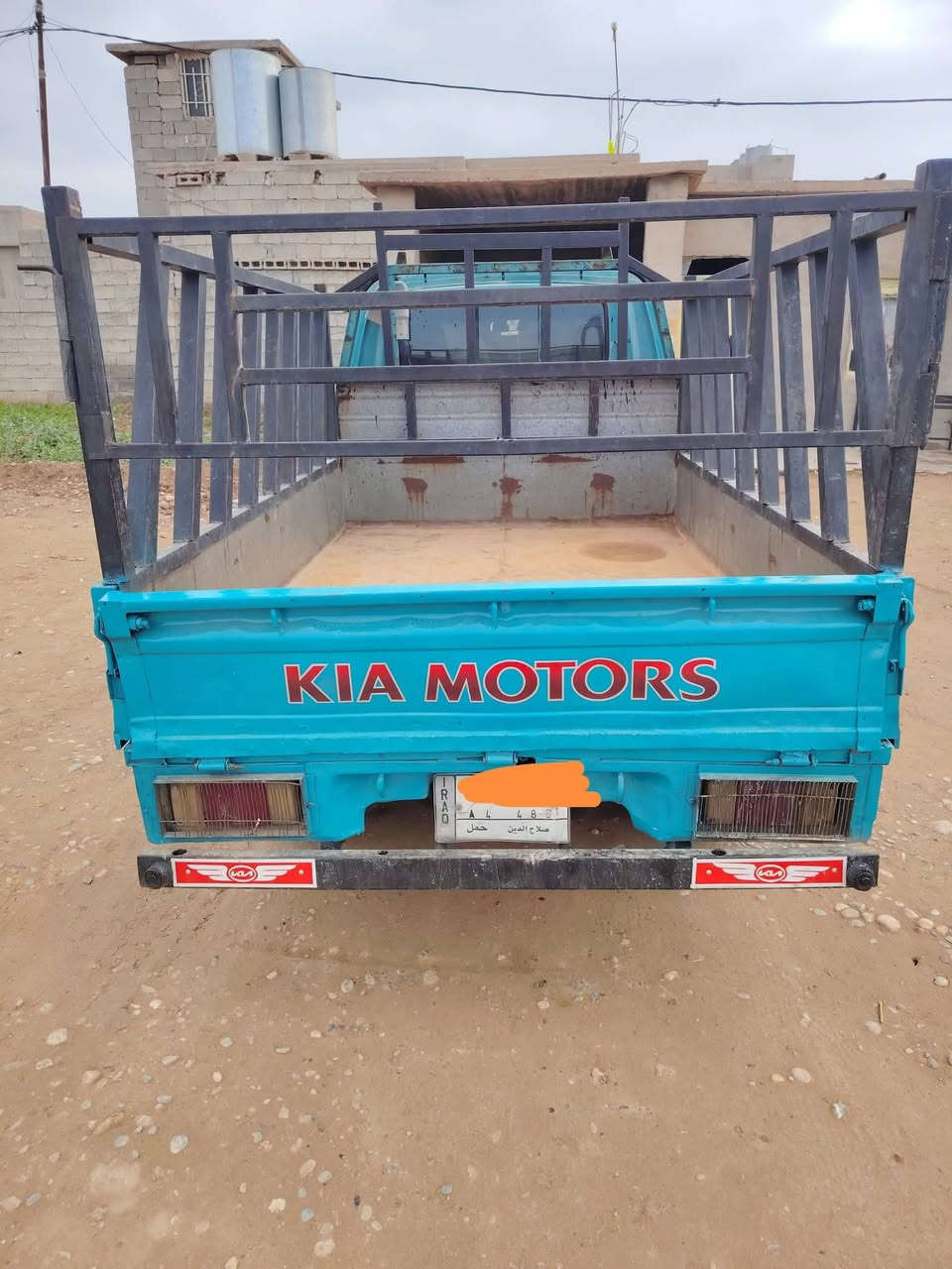 كيا بنكو موديل 94 كير محرك شرط شاصي شرط سنويه 28 حصه كاز موجود تايرات جديد كهربائيات  رقم صلاح الدين مشروع وطني السعر 43 للاتصال ***********
