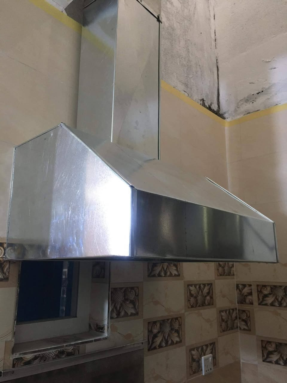 عمل وتصميم الدكتات سحب ودفع الهواء وجميع الاعمال الهندسيه للاتصال والاستفسار واتساب *********** بغداد الجديده قرب فلافل رزاق
