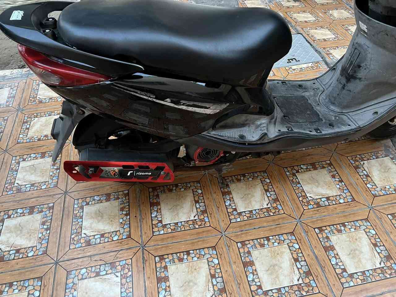 السلام عليكم دراجه بريز للبيع جديده مابيه نقص سلف أو هندر سعره ٨٥٠ بيه مجال مكاني بغداد الاعضميه***********
