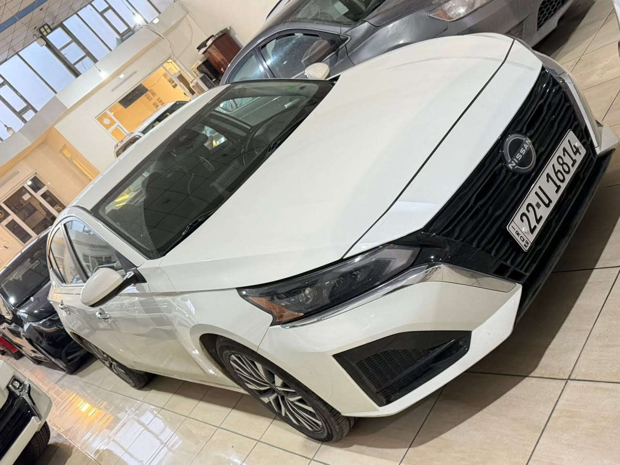 التيما 2023  SV
ماشية 40 ميل فقط

الظرر بنيد  مبدل نفس الون 

السياره يعني بدون صبغ ظرر سطحي

( بدون شاصي وبدون دواخل )

رقم اربيل جديد

رادار امامي  ( تثبيت مسار مع مانع تصادم )

رادار جانبي  ( نقطة عمياء )

حساسات خلفية مع مانع تصادم 

شاشة أبل كار بلي واندرويد اوتو 

تشغيل عن بعد 

السعر :  172 وبيها مجال 

المكان :  صلاح الدين

***********

اتصال أو واتساب
