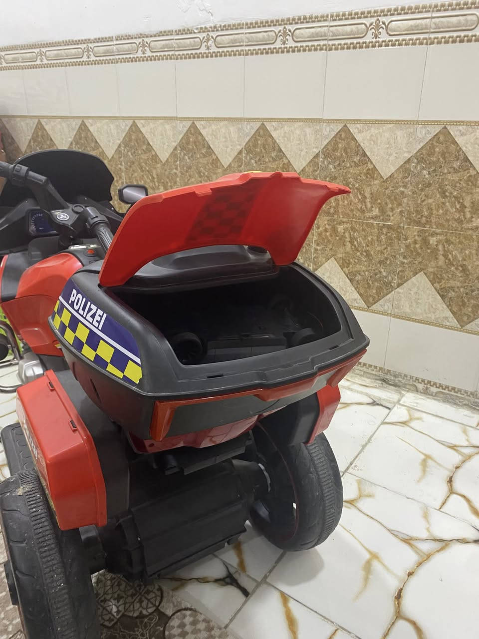 دراجة شحن للبيع ب١٢٥الف
سيارة شحن ب١٢٥ الف 

باتري ١٢فولت 
بغداد المحمودية


**إذا كنت صاحب هذا الإعلان وتريد حذفه لأي سبب، رجاءا أرسل رسالة إلى الدعم الفني**