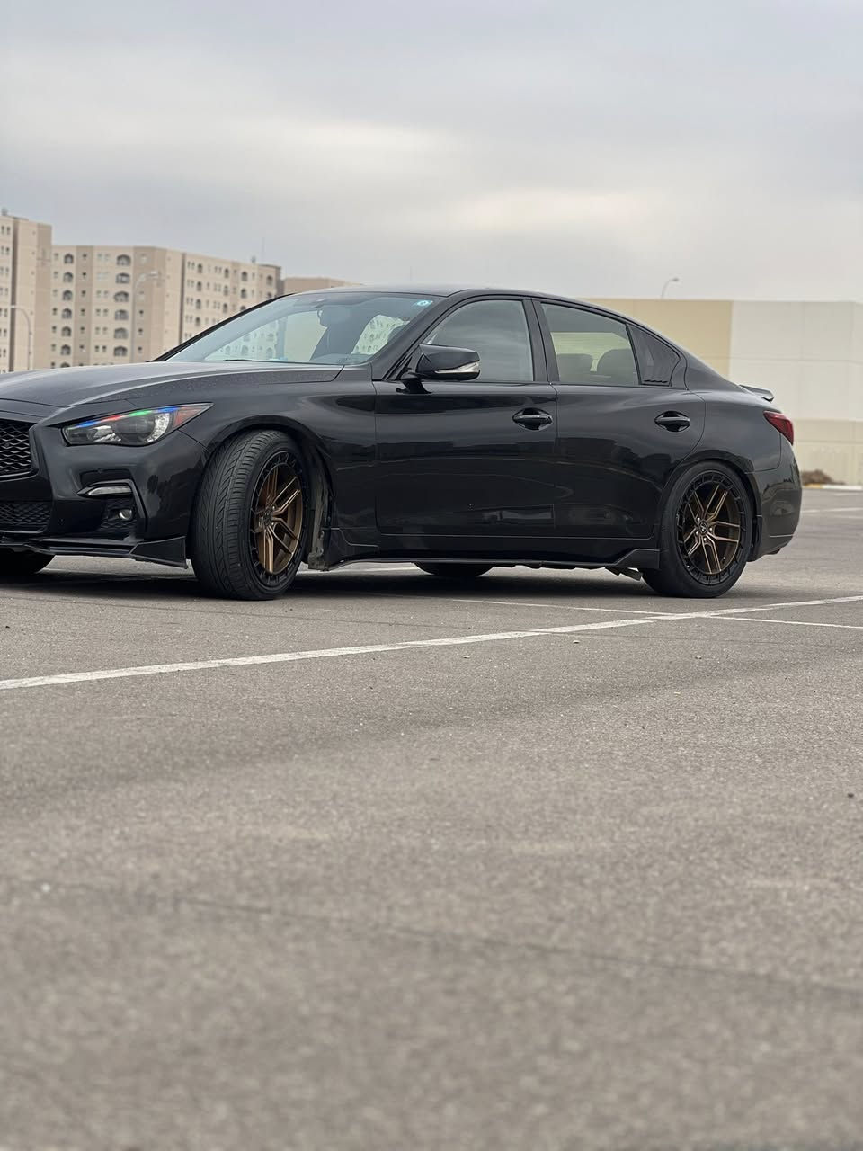 السلام عليكم
InfinityQ50
موديل ٢٠١٩
فول مواصفات 
فتحه بنو رامه 
كشنات جلد تدفئه كهرباء 
قطعتين تبريد 
شفتات رياضي
٤ جام اوتو 
مكينه توين تيربو V6
السياره مزوده تزويد فول 
+ منظمومه نيثالون وبرمجه نيثالون 
عليه اربع مودات برمجه + جايبه 650 احصان +برمجه استخدام يومي وهوايه تفاصيل بالتزويد مثل الباك فاير والفصله وغيره
داخل روز +اناره متغيره لد امامي متغير لايت زنون  
لون السياره اسود رقمه بغداد
السعر خاص """" بيع او مراوس 
للاستفسار ***********
