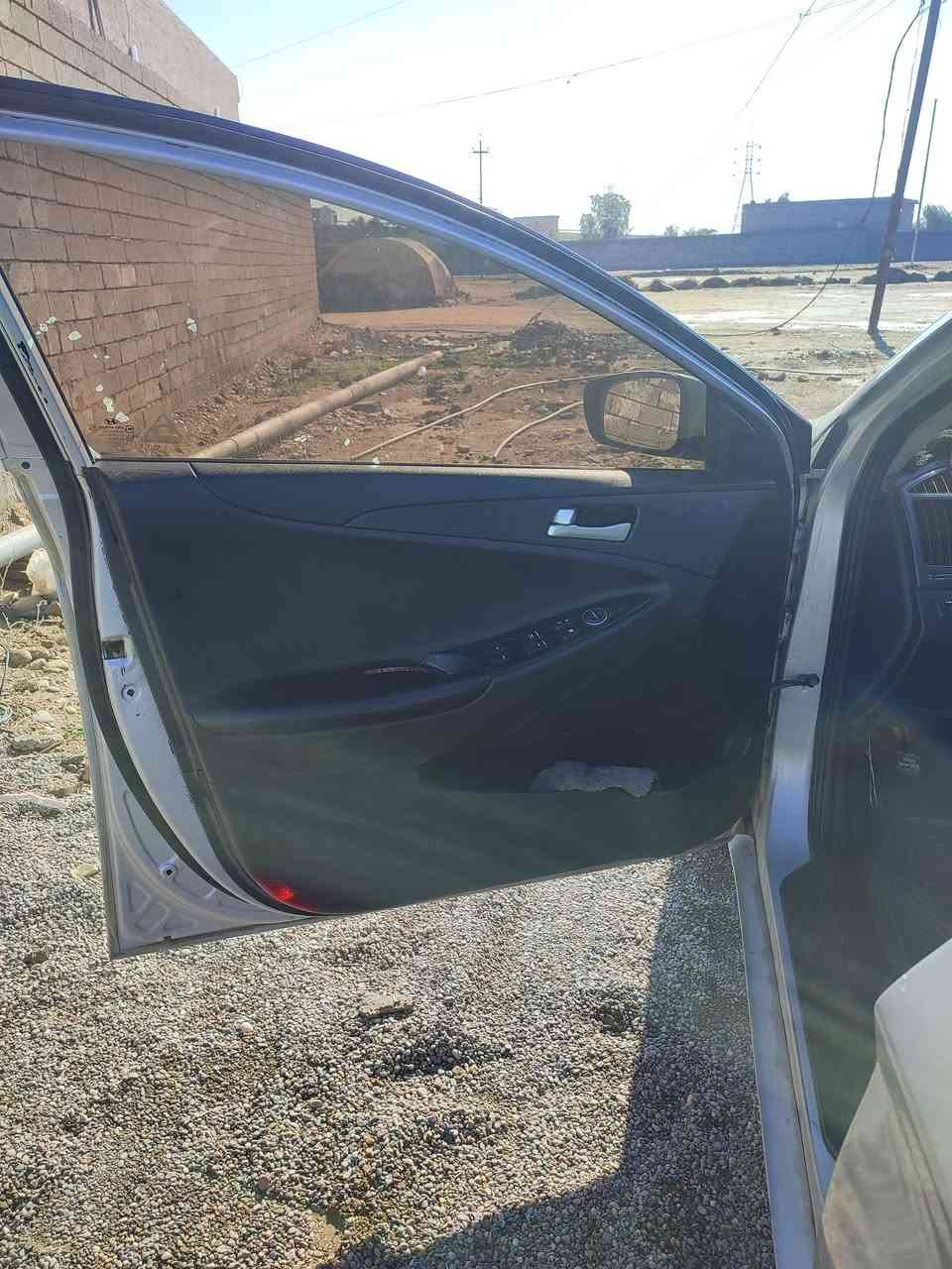 السلام عليكم سياره سوناته موديل 10بسمنه محرك 20صبغ عام السعر 85العنوان تكريت اليوبي ***********@***********
