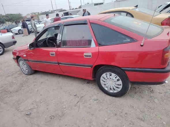 سلا عليكم
اوبل فكتره
رقم ديالى ال 27
موديل 1992
كير محرك مكفولات
باتري جديد
كهربائيات شغاله
تحويل مباشر
سعر ٣٠ بيها مجال
مكاني ديالئ
بيع او مرواس حسب القناعه
رقم الموبايل ***********
