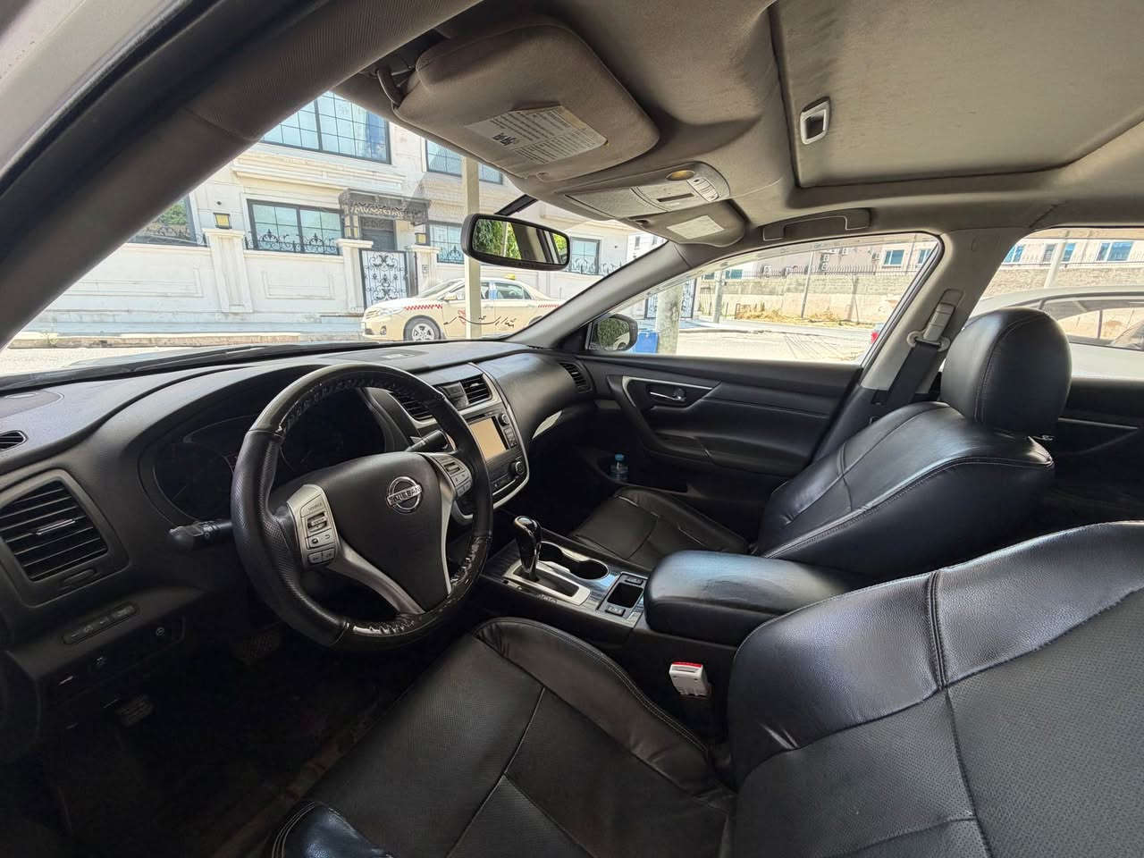 Nissan Altima 2016 SL
فول مواصفات
(سڵاید، بەصمە، کوشنی سەکن و سەیاق کارەبا و هیتەر، دوو دەرگا بەصمە، تەبرید مەرکەزی، کوشن جڵد، تەبرید لەمس، سوکان هیتەر، ڕاداری لاتەنیشتەکان،٩ مکەبەرە بۆس، تراکشن کۆنتڕۆڵ،…)
گیڕ و مەکینە تەبرید و دار و بەردی بەشەرت
2 پارچەی بۆیاغه
سەنەوی و ژینگەی نوێیە تاوەکومانگی 6/2028
رقم الشاصي: 1N4AL3AP2GC137416
ژ.م:*********** أربيل, العراق
