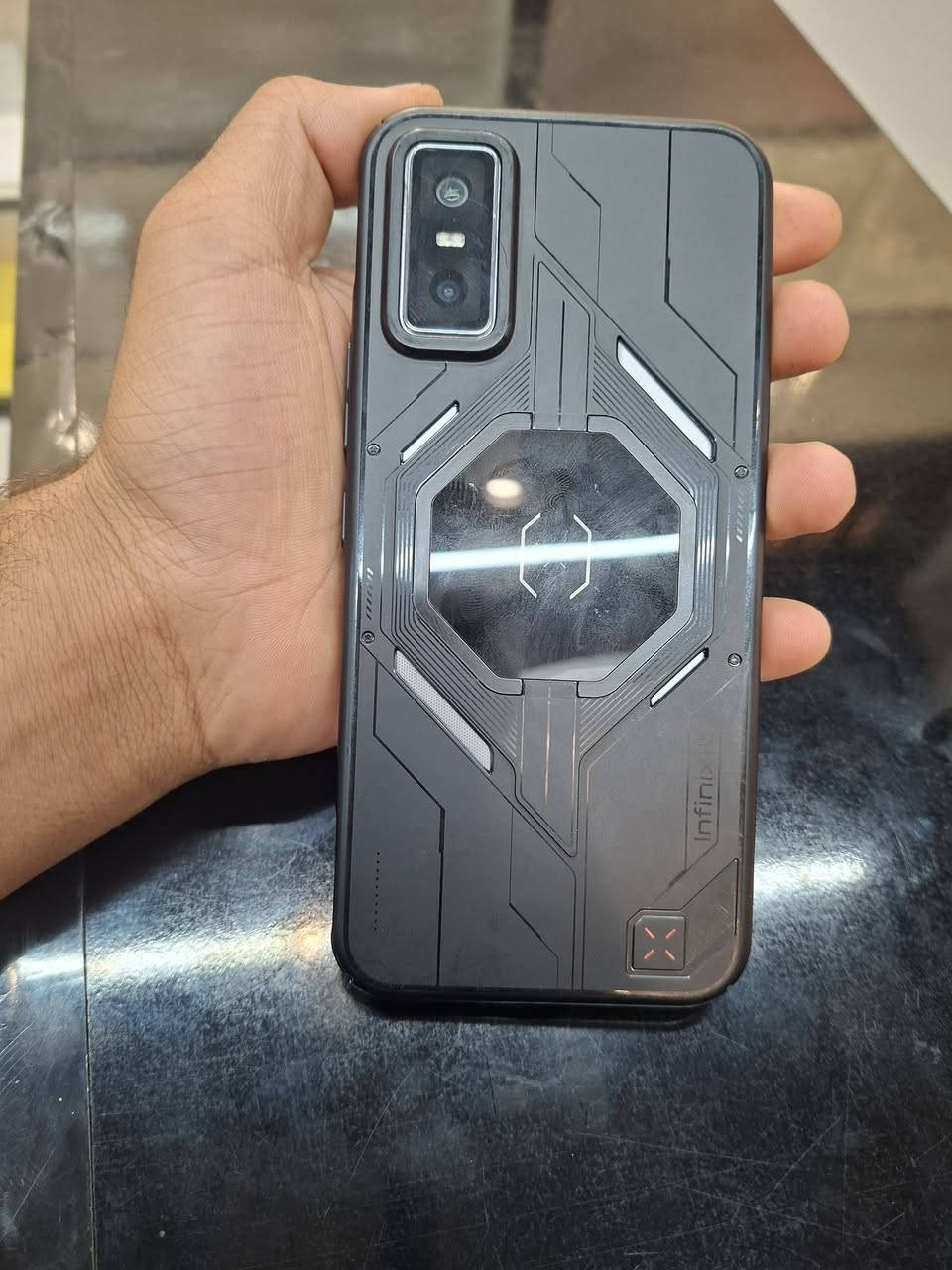 انفنكس GT30 Pro غني عن تعريف 120فريم ببجي متوفر الان
Infinix GT30 Pro / 12-256 GB

بسعر🔥🔥250 الف دينار🔥🔥

‫سعر و مواصفات Infinix Note 30 Pro عيوب و مميزات‬‎
يتميز هاتف Infinix GT 30 Pro بشاشة AMOLED بحجم 6.78 بوصة ومعدل تحديث 144 هرتز، ومعالج MediaTek Dimensity 8350، وكاميرا خلفية مزدوجة بدقة 108+8 ميجابكسل، وكاميرا سيلفي 13 ميجابكسل. تبلغ سعة بطاريته 5500 مللي أمبير ويدعم الشحن السريع بقوة 45 واط سلكيًا والشحن اللاسلكي بقوة 30 واط، ويعمل بنظام أندرويد 15


**إذا كنت صاحب هذا الإعلان وتريد حذفه لأي سبب، رجاءا أرسل رسالة إلى الدعم الفني**