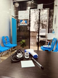 عيادة الملايين • تمريض منزلي • ٢٤ ساعة