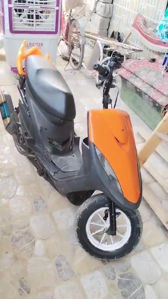 دراجه ماكس عدله للبيع 
مكينه   كور بلاد جديد ولفات اصليات زنجيل وبوشه وبستم هم جديدات اصليات  

كشن جديد  كفر وجه جديد ماكنيت كتف شحن  عقل هم توني شادهن صالنصه جديده 
    
دراجه الشوته موجوده بس فاتحه بل تصوير 

دراجه عوزه بس سبايدر وره لان طك 

السعر 350وبيه مجال بصيط

المكان بابل القاسم


**إذا كنت صاحب هذا الإعلان وتريد حذفه لأي سبب، رجاءا أرسل رسالة إلى الدعم الفني**