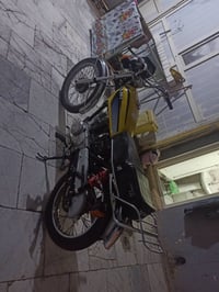 نجف حي العسكري • دراجة نارية • مكفولة