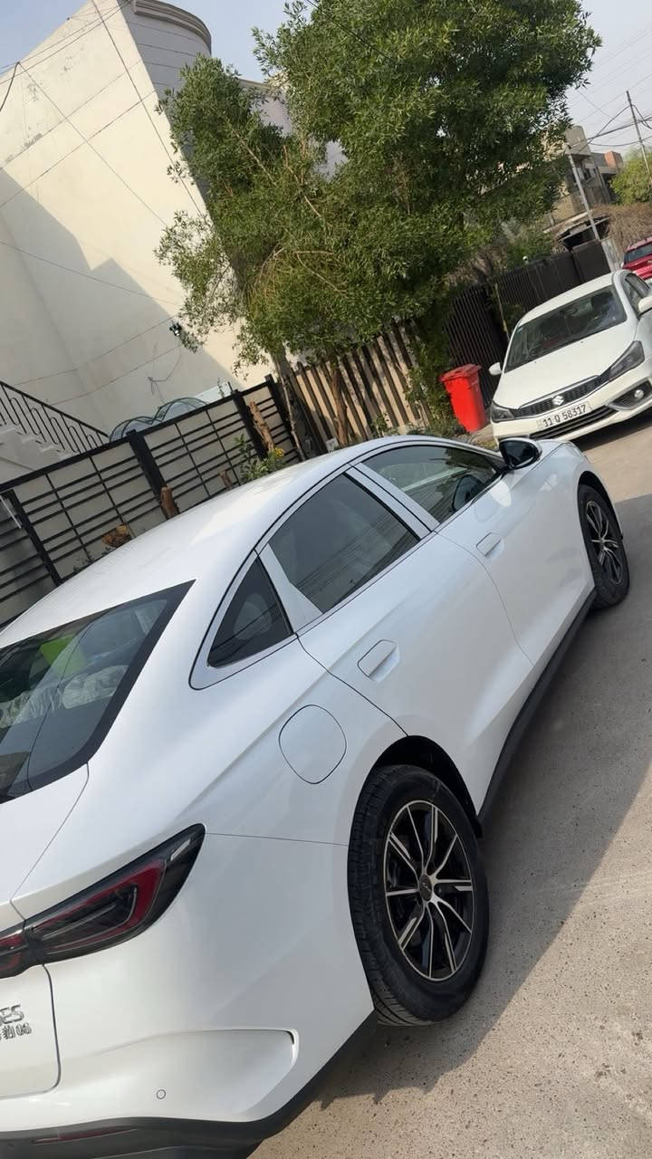 بي واي دي c6 كامل مواصفات داخل زيتوني فول ماعده الفتحه رقم بغداد باسمي زيرو ٢٠٢٥ لتواصل 
***********
