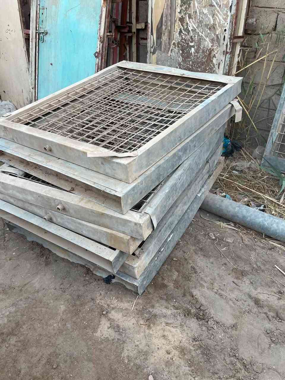 شبابيك مال حقول 12 شباك مستعمل نضيفات  ***********
