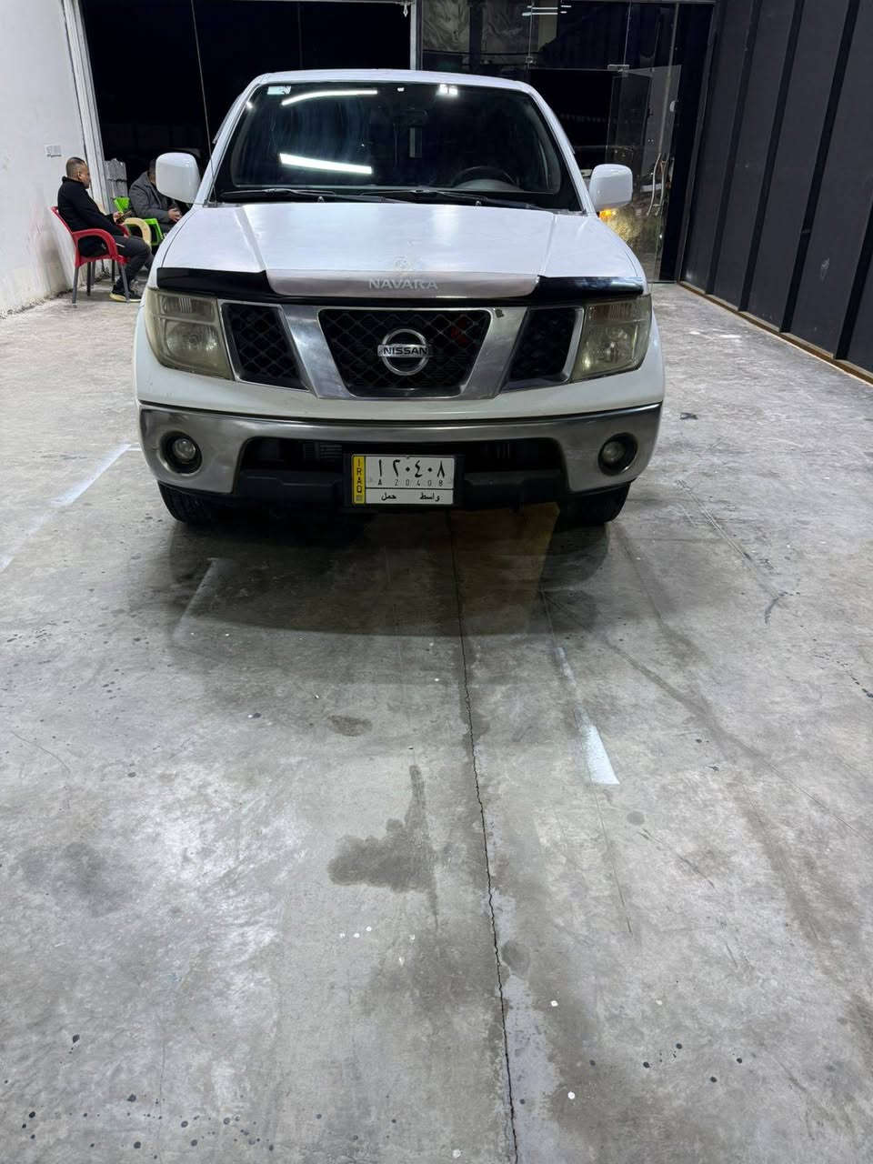 للبيع نيفارة موديل 2011/رقم واسط مشروع وطني سيارة اوتوماتيك  صبغ فقط باب خلفي باقي كفاله/ السعر 115 مجال قليل مكانه واسط قضاء الصويرة/ ***********
