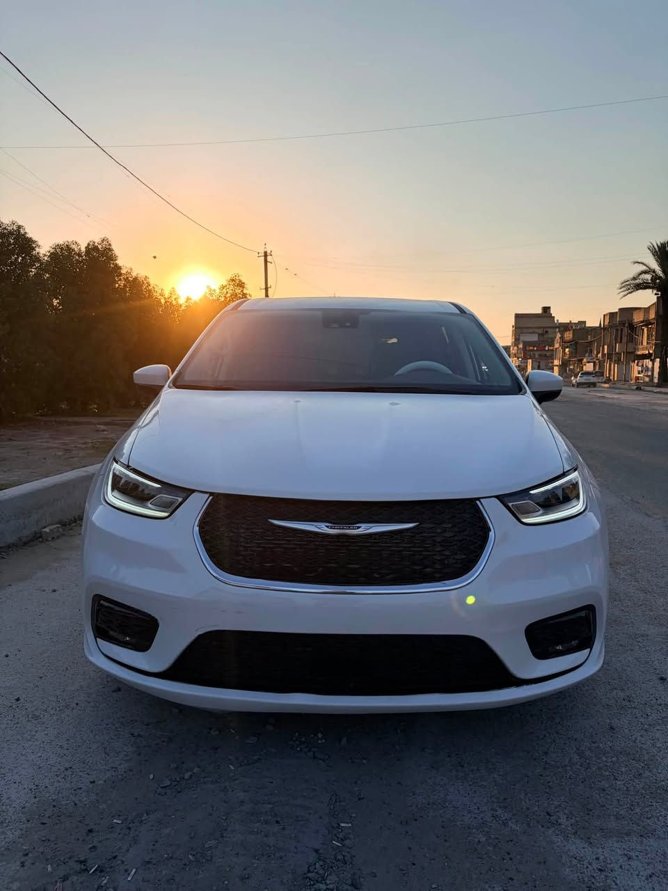 السلام عليكم فويجر كرايسلر ٢٠٢٣ للبيع السياره بدون رقم حره باسمنه ٣ قطع تبريد بوب وجنطه كهرباء المكان بغداد مدينه الصدر وموجود بالصور رقم الشاصي ٦ سلندر ٣.٦ ***********
