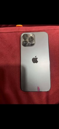 آيفون ١٣ برو ماكس • ١٢٨ • بطارية ٨٣