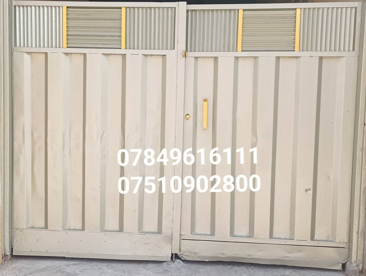 يوجدكادرلصبغ ابواب
وشبابيك وفريم حديدوتنظيف
هذا من العمل للأتصال
*********** صباغ
***********صباغ
 يوجدكادرتأسيس كهرباء بيوت
للأتصال ***********
