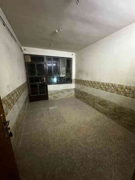 للايجار_في_السيدية
شقة طابق اول فوق الارضي
تحتوي ع غرفة وصالة ومطبخ وخدمات
السعر 550الف 
للأستفسار:***********
مكتب الفهد الهندسي للمقاولات العامة
