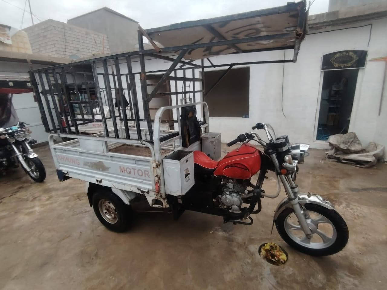 سلام عليكم ستوته لل بيع موديل 20محرك 24ستوته كامله نكره سلف شرط لا لحيم وله صبغ السعر مليون و 200بيه مجال رقم ***********
