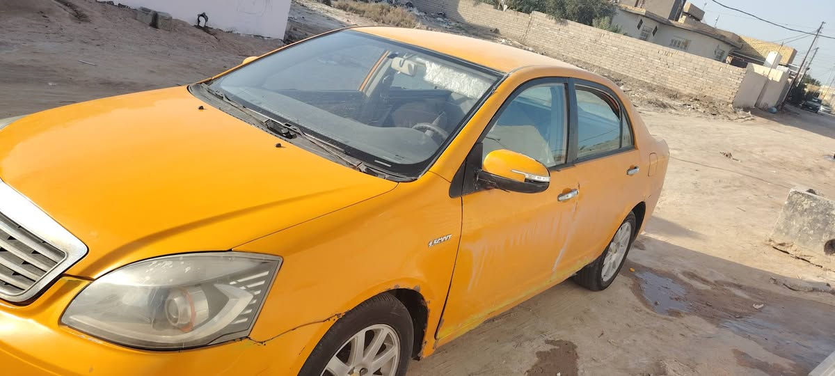 جلي موبل موديل ١٢ كير مكينه شرط لاتنقص ولا تبخر حداده ومشط وبو كله جديد كلج خفيف نمر ماتحس بيهن ناعمات تايرات ٨٠بلميه كهربائيات كلهه شغاله ترايهه كلش حلو مال عله باب الله سعر ١٥ سنويه عضم نافذه بل ٢٤ الك يمي بس راعي هيئه ماعرف شكد  عل مشتري مرور ماعليهه ولا الف مكان ناصريه ***********بيع او مراوس عادي
