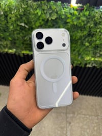 للبيع ١٦ برو ماكس بطاريه ١٠٠ ذاكره ٢٥٦ الجهاز ماستر مبدل شاشه اصليه ال...