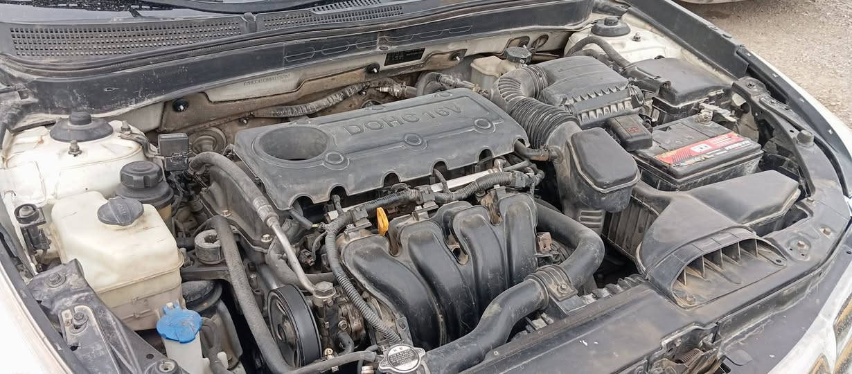 السلام عليكم سوناتا موديل 11خليجي رقم انبار انكليزي بيهه قطعتين فول مواصفات عده البصمه السعر 100 وبيهه مجال مكان ديوانيه ***********
