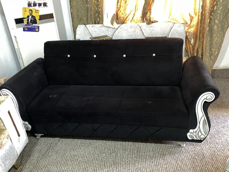 غراض نضيفة اخت الجديدة للبيع للاستفسار الاتصال فقط على هذا الرقم ***********
