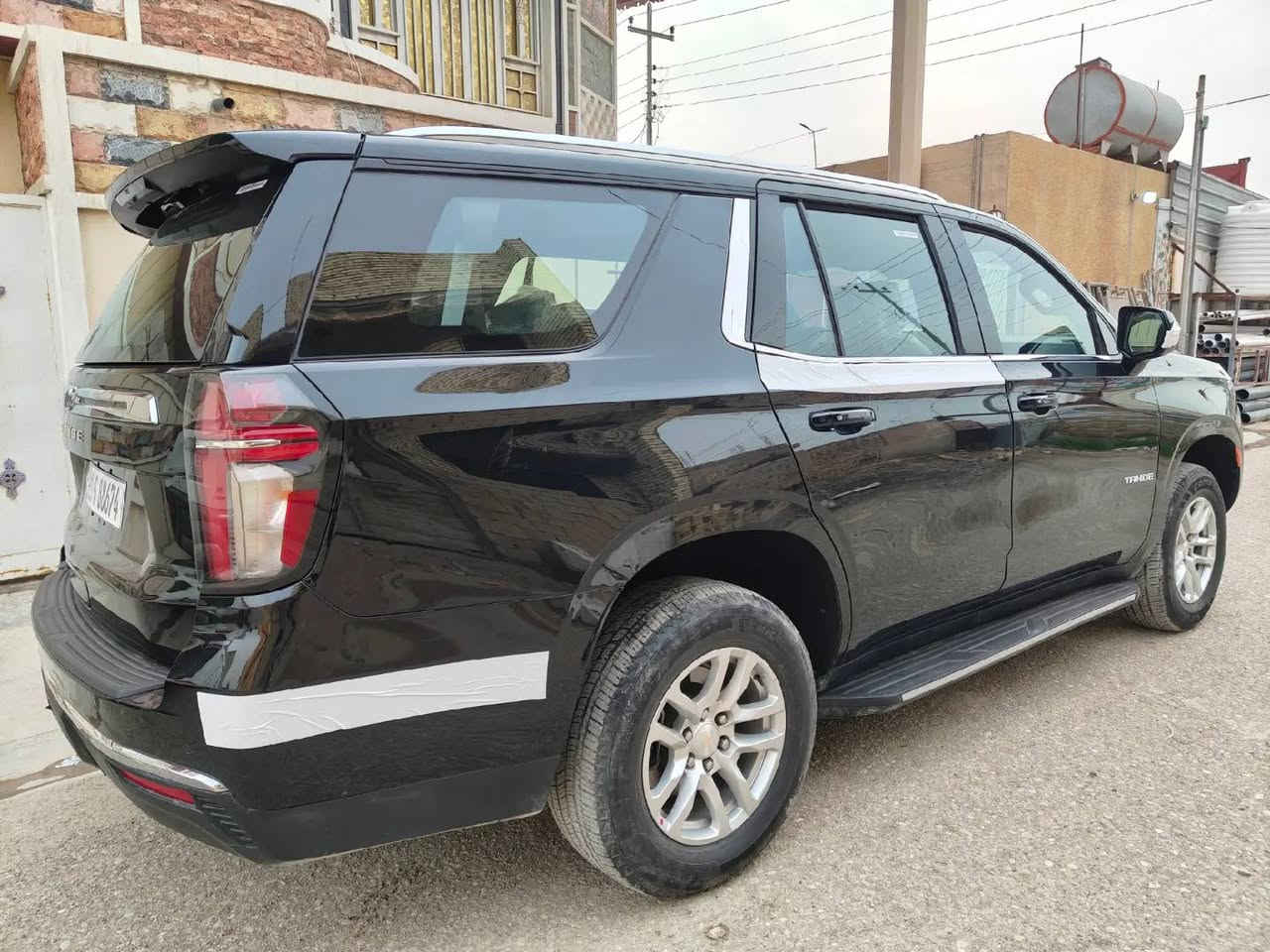 تاهو للبيع او مرواس حسب القناعه
تاهو موديل 23
فئه LS
خليجي مكفول من التبديل و الضربه و الصبغ 
ماشيه 110
المكان . ديالى . خان بني سعد 
السعر 43.700
وبيها مجال حك الجيه 
***********
