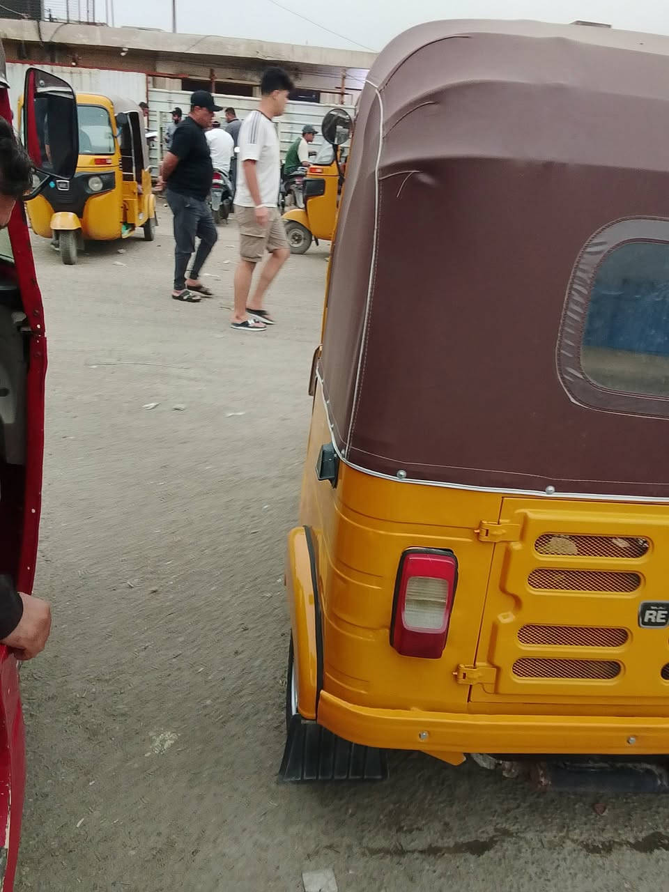 السلام عليكم تك تك 19 ارقام باقي على استلام يعني تستلم ارقام وسنوية
مكينة جديدة الا انعم من 22
معمرة تعمير جديد على
السعر 5 وربع 
***********
