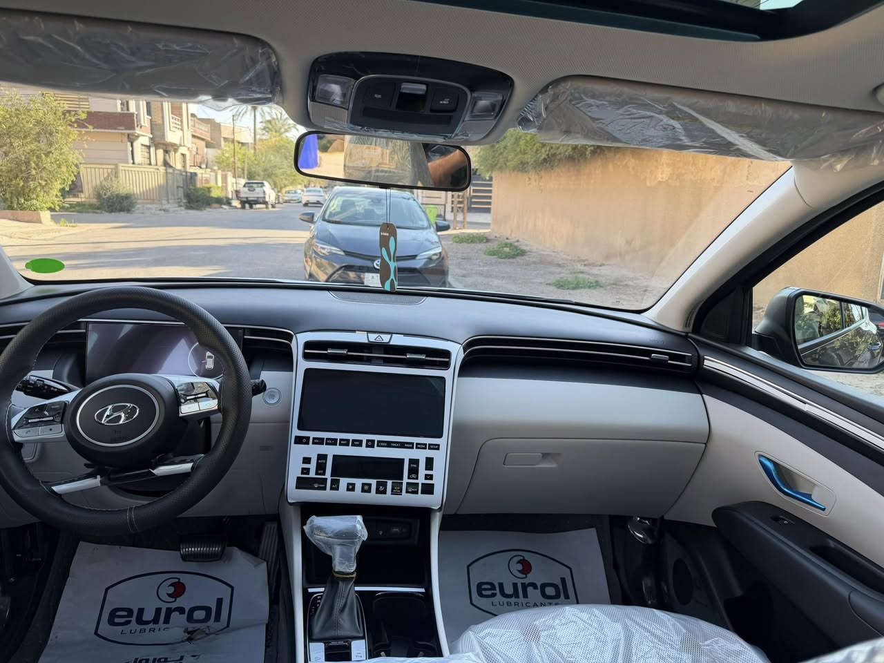 للبيع توسان 23 خليجي مكفوله زيرو ماشيه 2000 فول مواصفات السعر 235 للاتصال ***********
