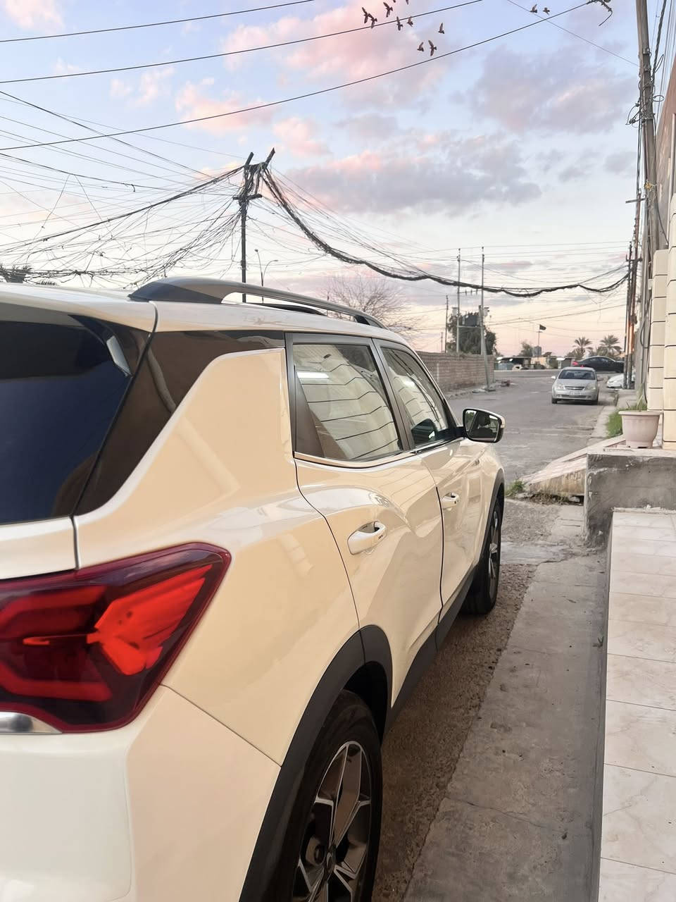 السيارة حرة تحويل 
قيم السعر واني حاضر للبيع
كوراندو كوري للبيع موديل ٢٠٢١
ماشية ٩٣ الف قابل للزيادة
محرك ٢٠٠٠ 
فول مواصفات
رقم بغداد


**إذا كنت صاحب هذا الإعلان وتريد حذفه لأي سبب، رجاءا أرسل رسالة إلى الدعم الفني**