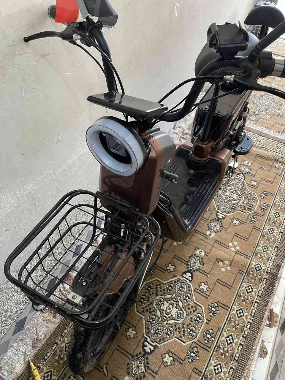 سلام عليكم بايسكل شحن للبيع فول موصفات بطاريات ١٦ أمبير جديد مبدل إي عيب مابي بس عقل واكف يحتاج تبدل ب ٥٠ الف تشغيل عل سويج و عل كارت و عل بصمه سعر ٢٩٠ وبي مجال لطيبين مكاني كركوك حي واسطي (***********)
