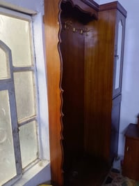 غرفه البيع عراقيه نضيفه مابيهه كلشي كامله ب 400 وبيهه مجال عنوان سبع ق...